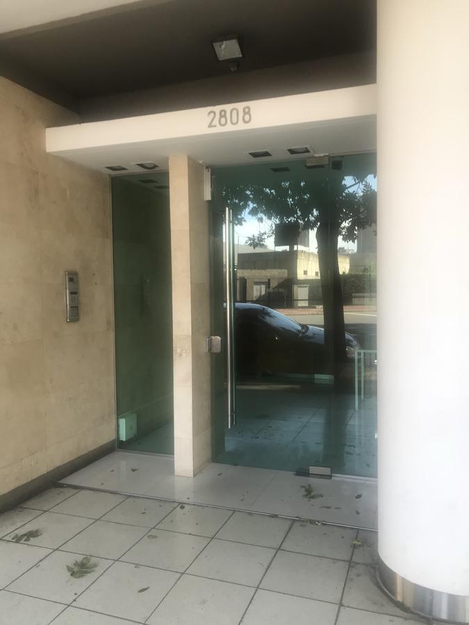 Apartamento Av Kennedy Y Cervino A Metros Embajada Eeuu Buenos Aires Esterno foto